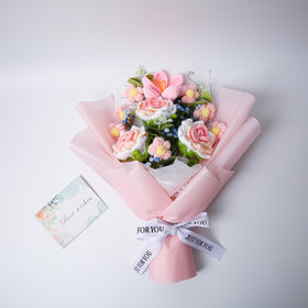 EZsenses bouquet in a bedroom setting, soft color pop for romantic interiors.