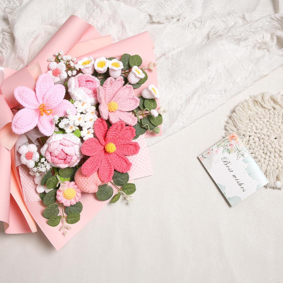 EZsenses ready-to-gift bouquet provides a stylish, maintenance-free decor option.
