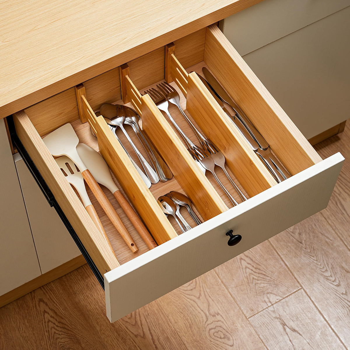 Fabsome drawer separators simplify daily routines in busy homes.