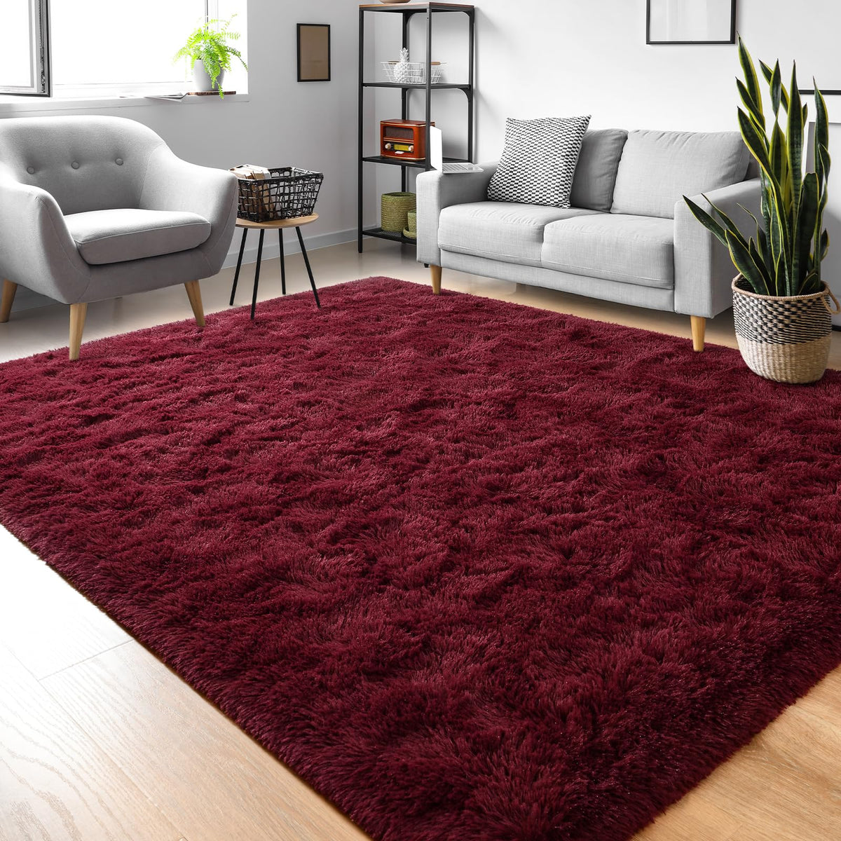 FALARK color-variation rug shows rich burgundy shade enhances decor