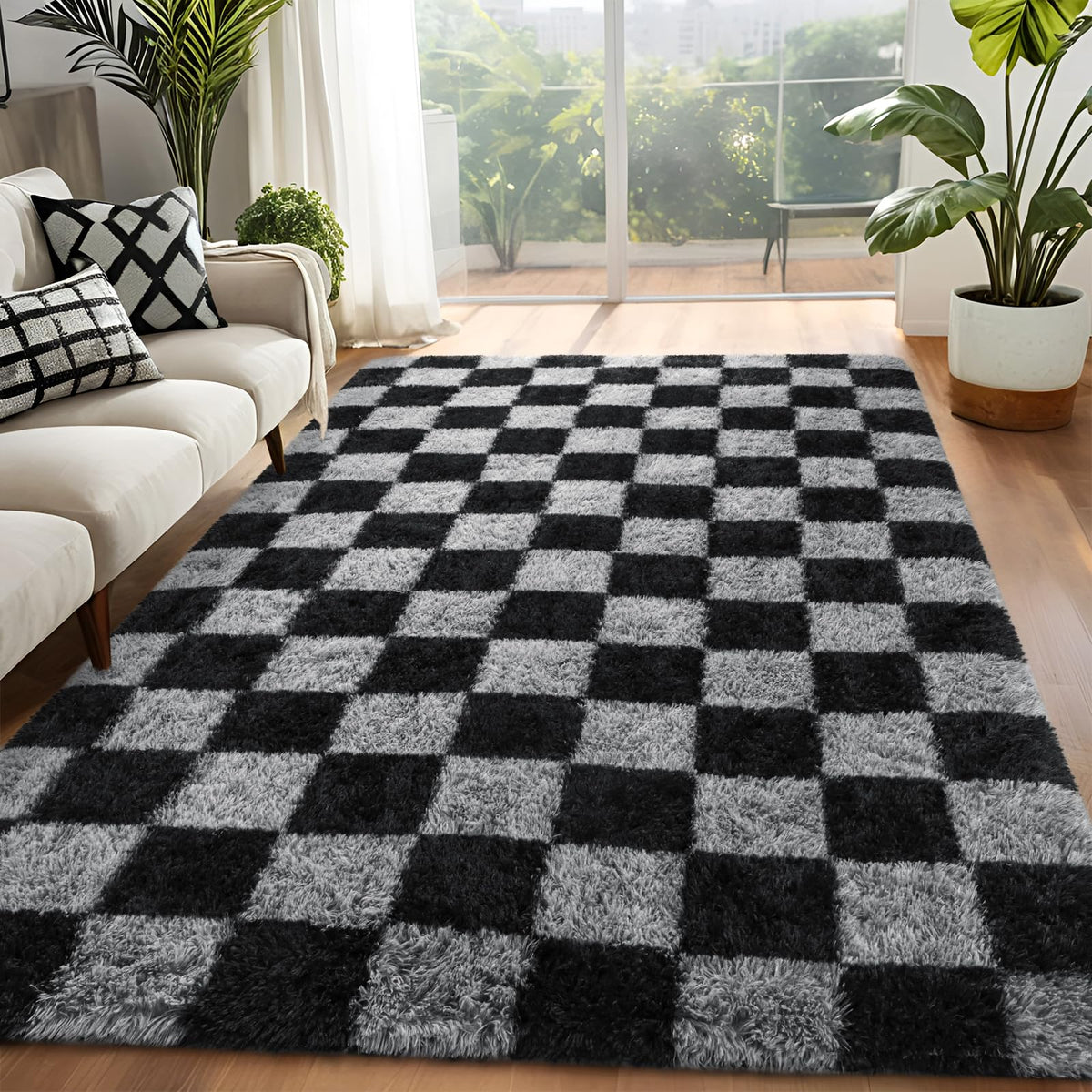 FALARK rug washing-friendly design simplifies cleaning, air-dries naturally.