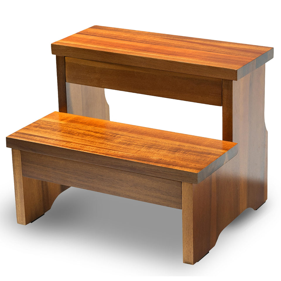 FANATU wooden two-step stool acacia close-up shows grain and stability for daily use
