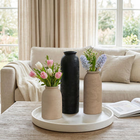 FancyPlus vase set with non-slip base protects surfaces.