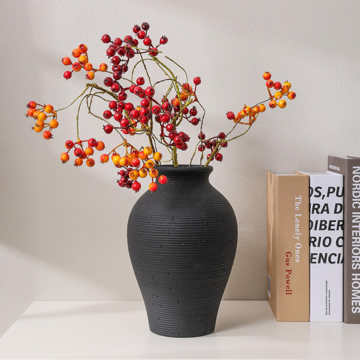 FancyPlus gift vase suitable for weddings and housewarmings, elegant accent.