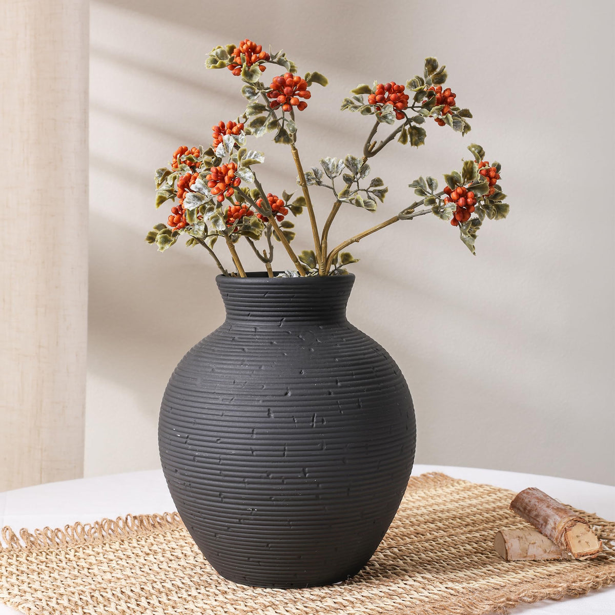 FancyPlus waterproof vase suitable for fresh flowers and water-filled arrangements