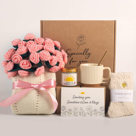 FantasDeck rolled flower bouquet blanket showcases a charming centerpiece when not in use.