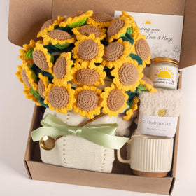 FantasDeck sunflower blanket bouquet shows a cozy throw for comforting moments.
