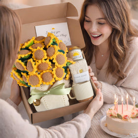 FantasDeck thinking of you gift set conveys thoughtful support and care.