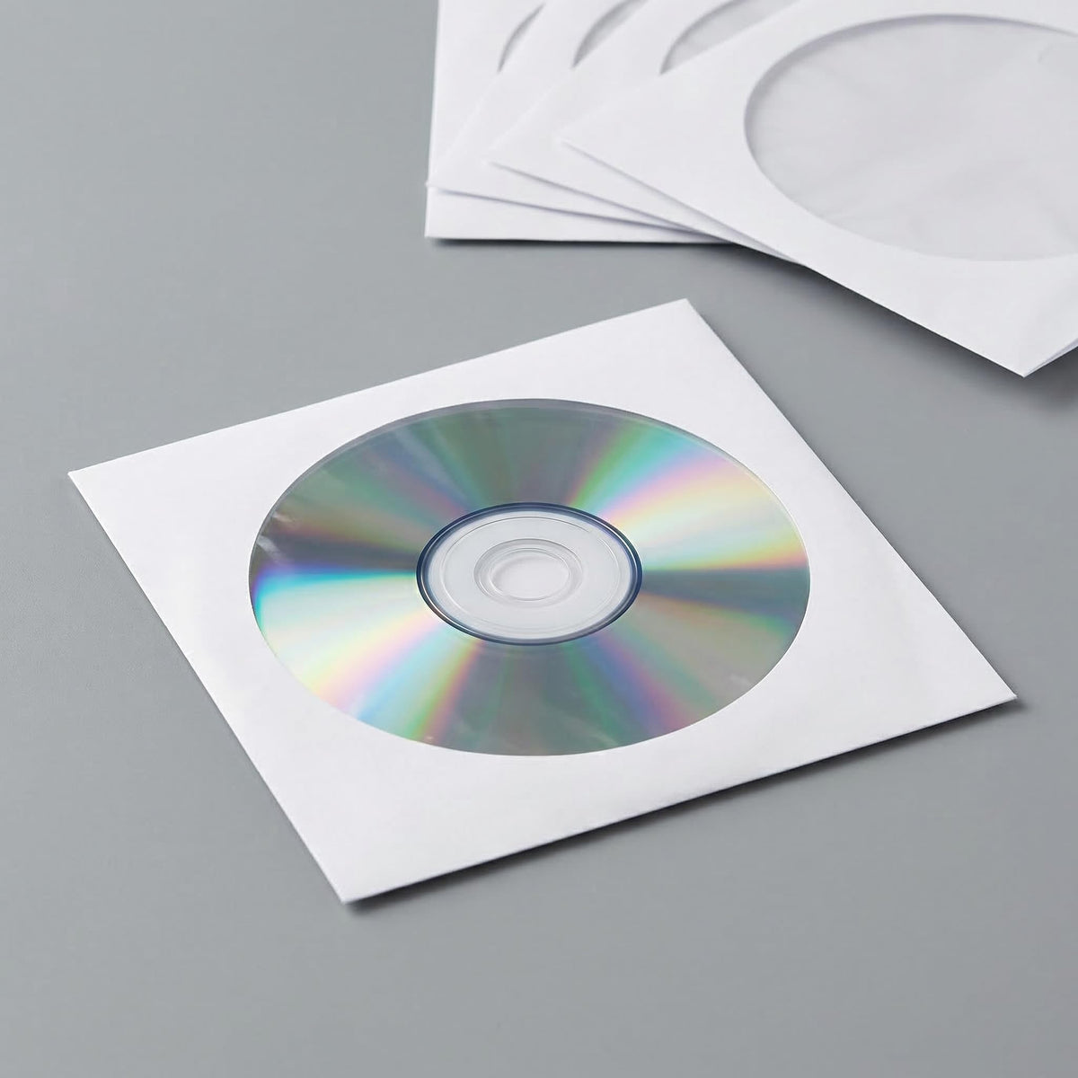 Clear window lets you view disc labels without removing from sleeve.