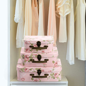 Fasmov pink pattern detail highlights retro elegance for events.