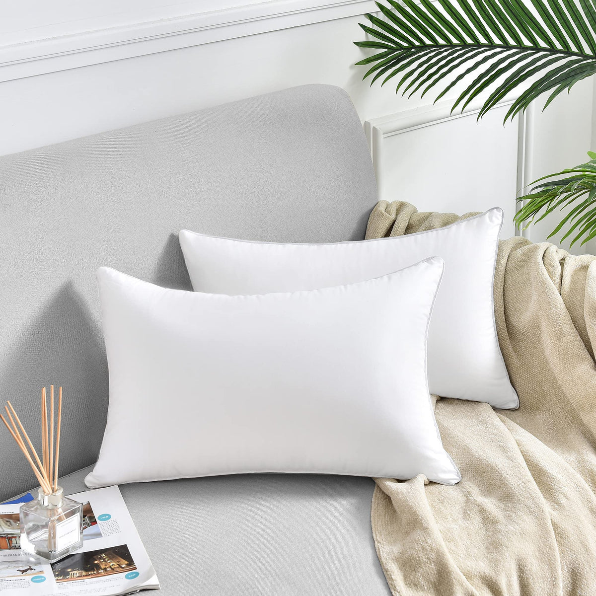 FAVRIQ 12x20 cotton cover close-up shows breathable, skin-friendly fabric.
