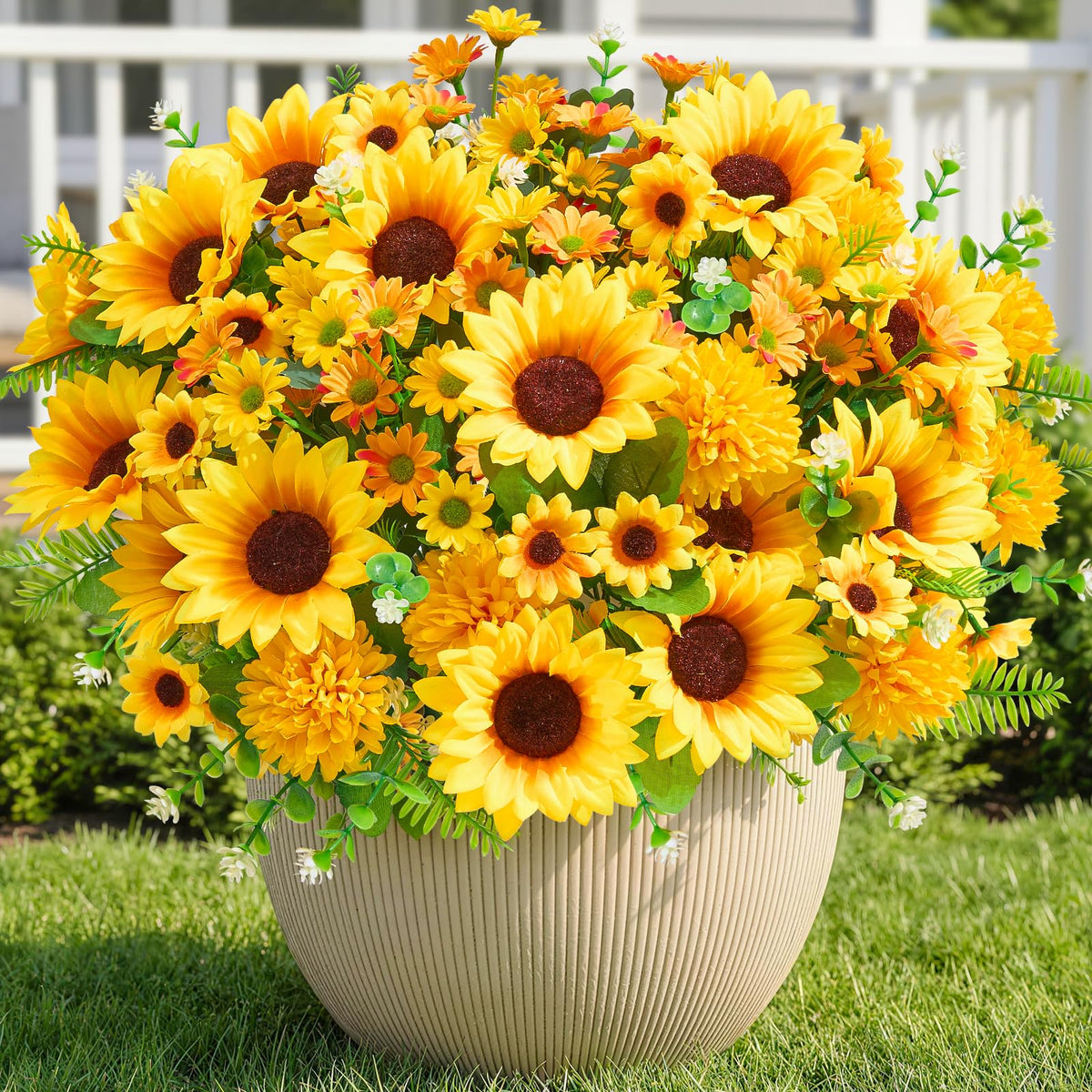 Faylifeway outdoor sunflowers bundle 1 with bright petals for vibrant year-round curb appeal.
