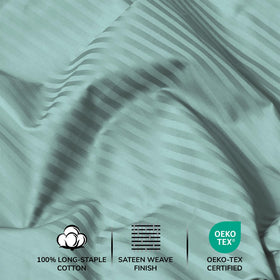Feather & Stitch New York 18-inch deep-pocket fitted sheet anchors the set.