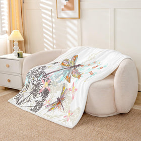 Feelyou Dragonfly throw on a couch, enhances living room ambiance.