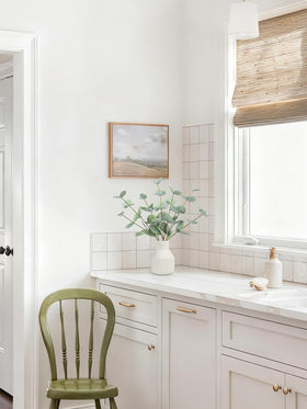 FIACO eucalyptus stems on bathroom shelf add fresh ambiance with low maintenance