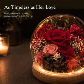 FIACO gift box eternal flowers ready to send for special occasions.