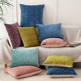 FIFU olive-green decorative cushions 2-pack complements modern living spaces.