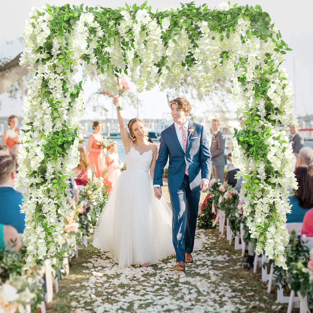 Findosom Wisteria hanging flowers showing realistic petals for wedding arches.