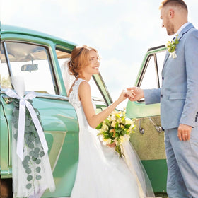 FineCheer versatile aisle decor for indoor or outdoor venues