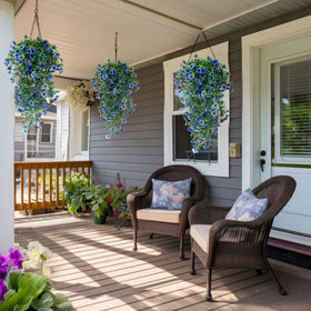 FineCheer UV-resistant materials resist fading for year-round porch styling.
