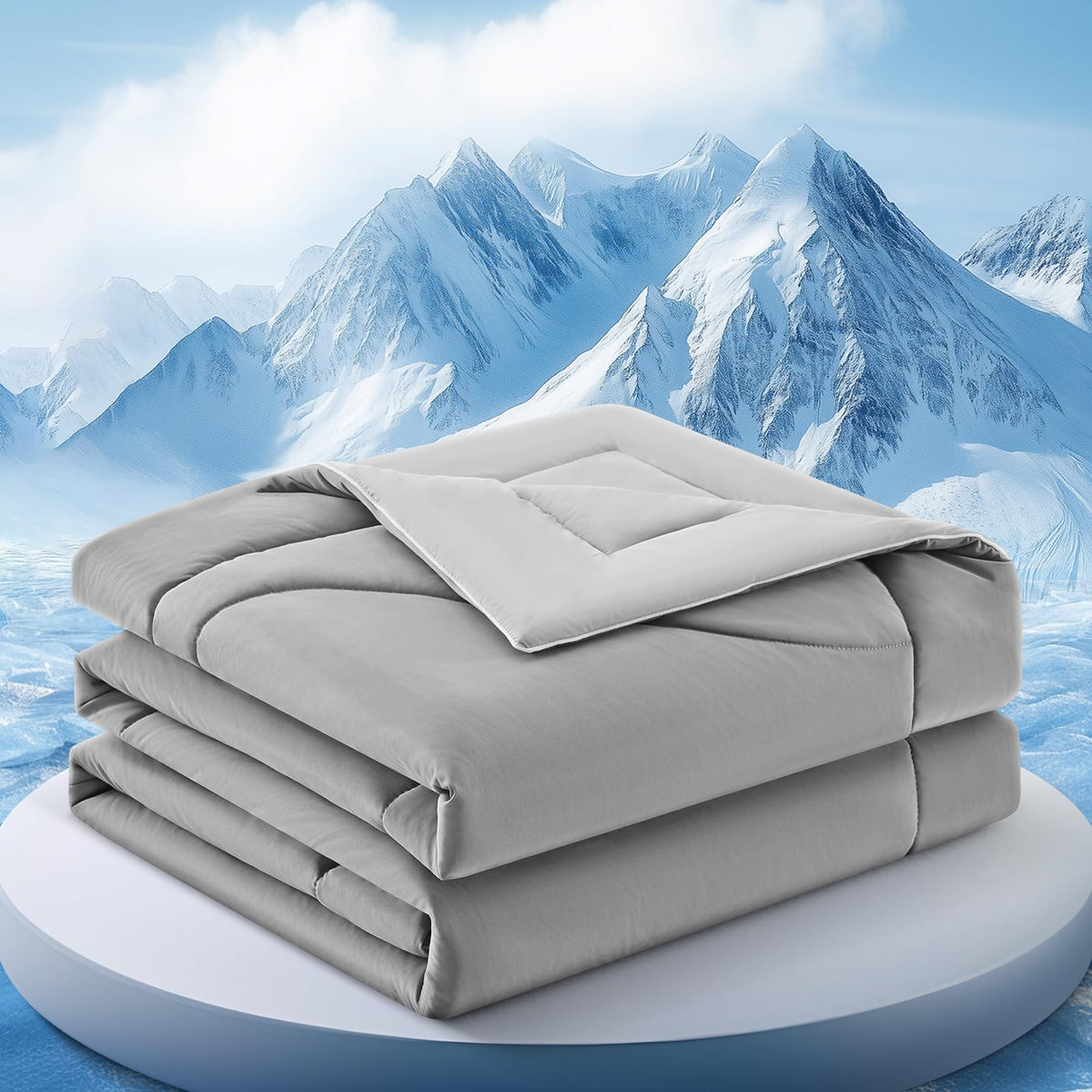 FineMay cooling comforter closeup fabric texture for soft, breathable feel.