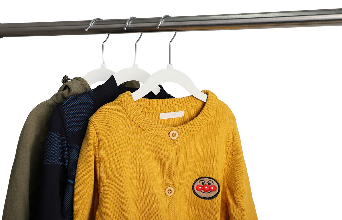 Finnhomy soft velvet texture prevents snags on garments.