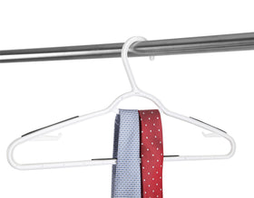 Finnhomy ultra-slim profile hanger maximizes closet space.