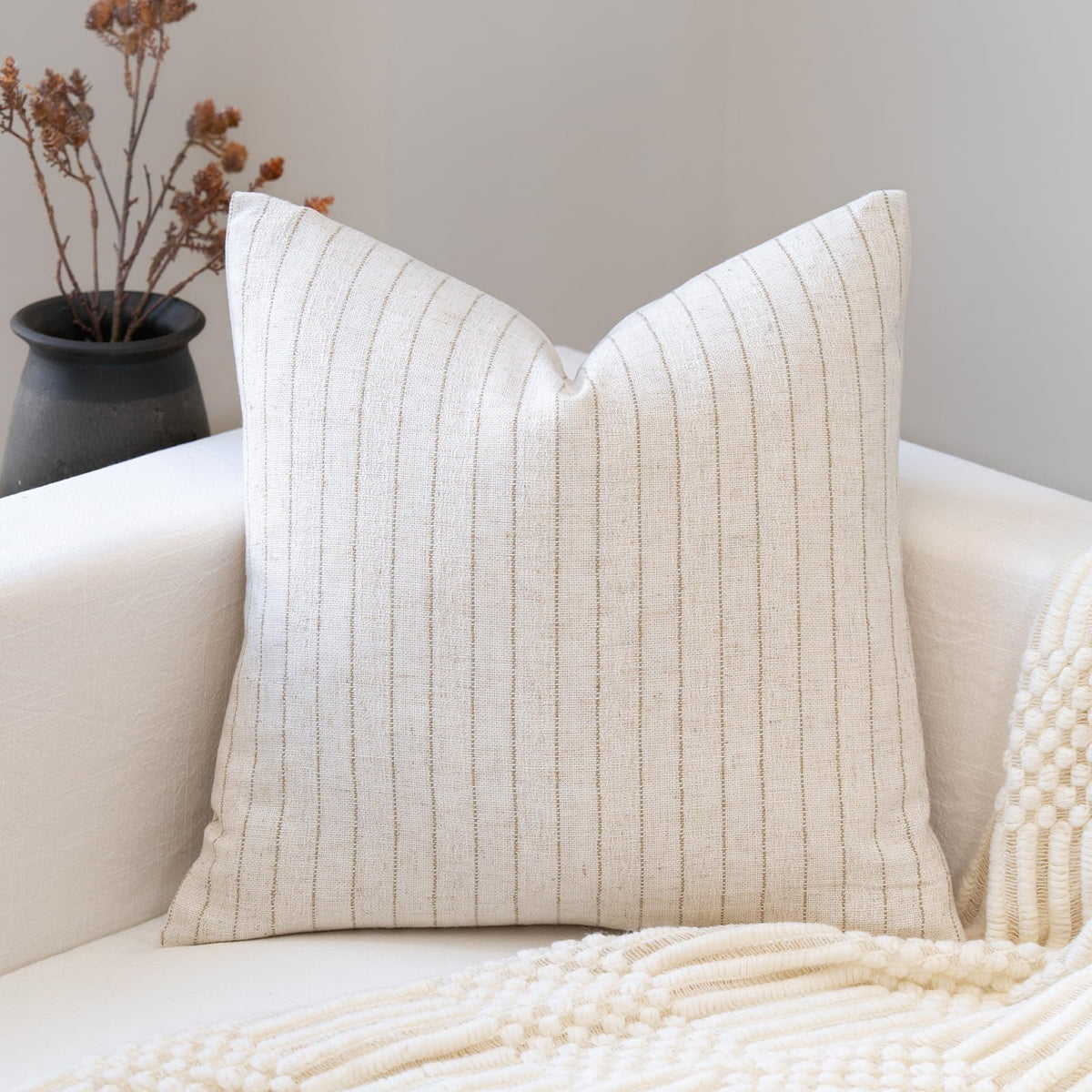 FIOUOVO decorative neutral 20x20 pillow cover for sofa decor