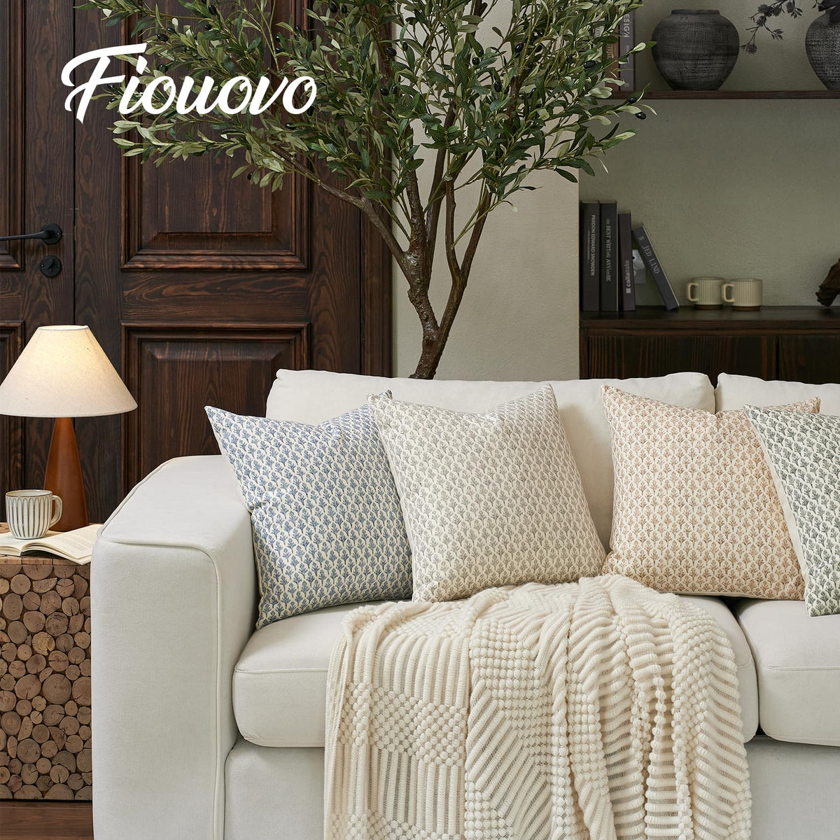 Fiouovo machine-washable cotton cover stays soft after washing.