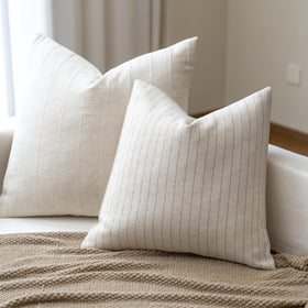 FIOUOVO natural cotton pillow cover enhances warm interiors