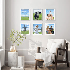 Fisnish frames support horizontal and vertical placements