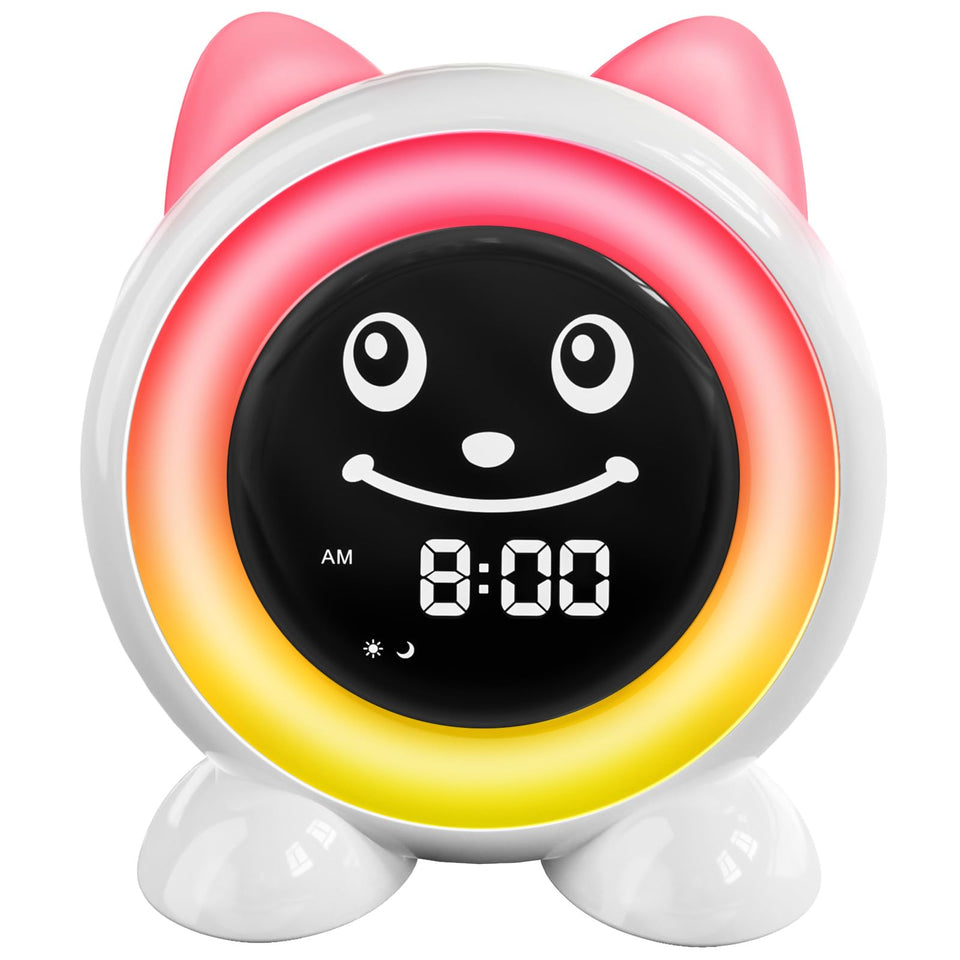 FiveHome sleep training clock with green wake light guiding a toddler’s morning routine.