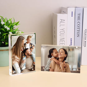 Fixwal 8x10 frame with magnetic corners securely holds front and back