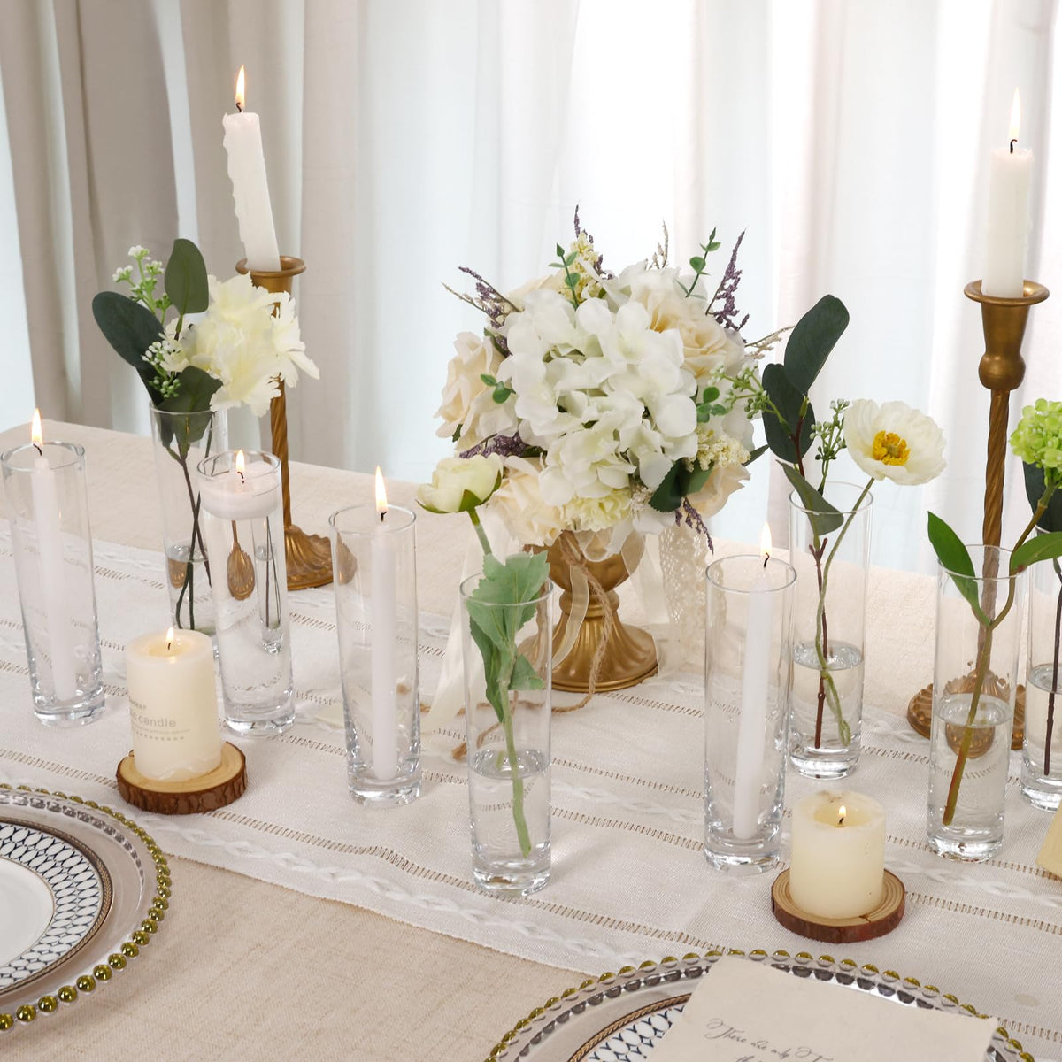 Fixwal foam-packaged vases protect fragile glass during shipping for secure delivery.