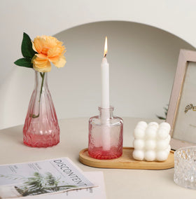 Fixwal pink glass bud vases ideal as gifts for birthdays or housewarmings.