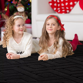 Flagover 5x7 rug geometric pattern close-up for stylish accents.