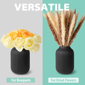 Flature grooved vase black front detail highlighting tactile grooves