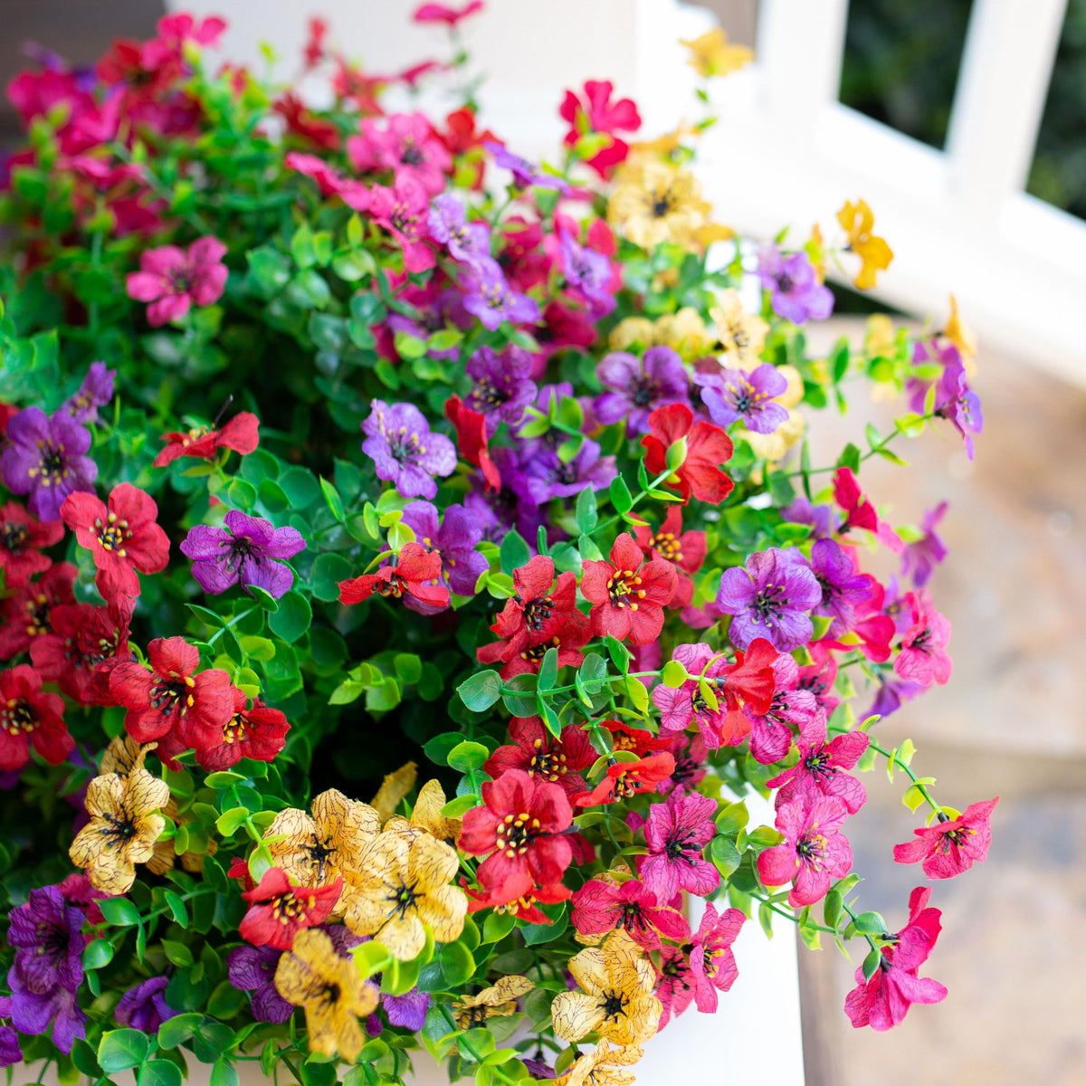 Florisso premium materials daisies for durable year-round display
