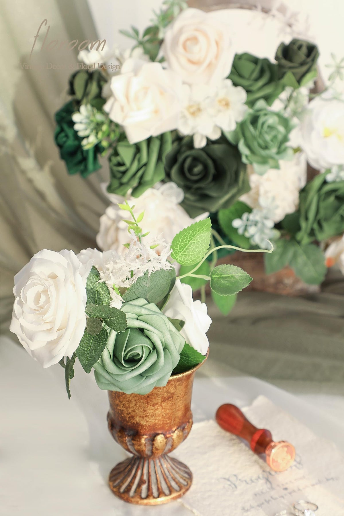 Floroom 8-inch flexible-stem kit for easy DIY arrangements.