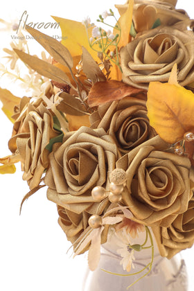 Floroom antique gold foam rose centerpiece highlighting durable, long-lasting wedding decor options.