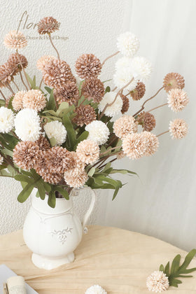 Floroom DIY wedding bouquet fillers with bendable stems for easy shaping.