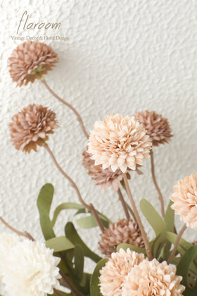 Floroom mini chrysanthemums centerpiece shows versatile filler for weddings and home decor.