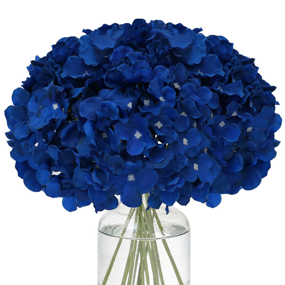 FLORRALIA blue hydrangea heads for elegant year-round spaces.