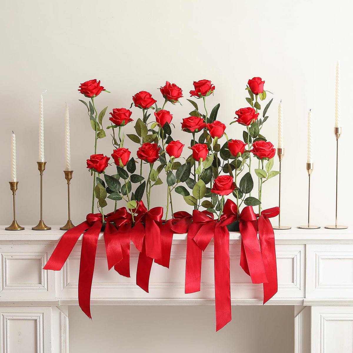 FLORRALIA wedding centerpiece roses in red for elegant decor.