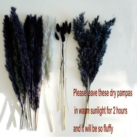 Flowerartlife vase display with dried bouquet showing long-lasting natural beauty.