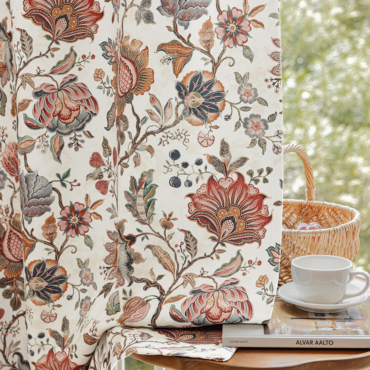 FMFUNCTEX floral blackout panel blocks light for peaceful bedrooms