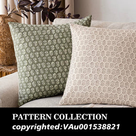 Foindtower cotton-polyester blend texture showcasing soft touch and color fastness.