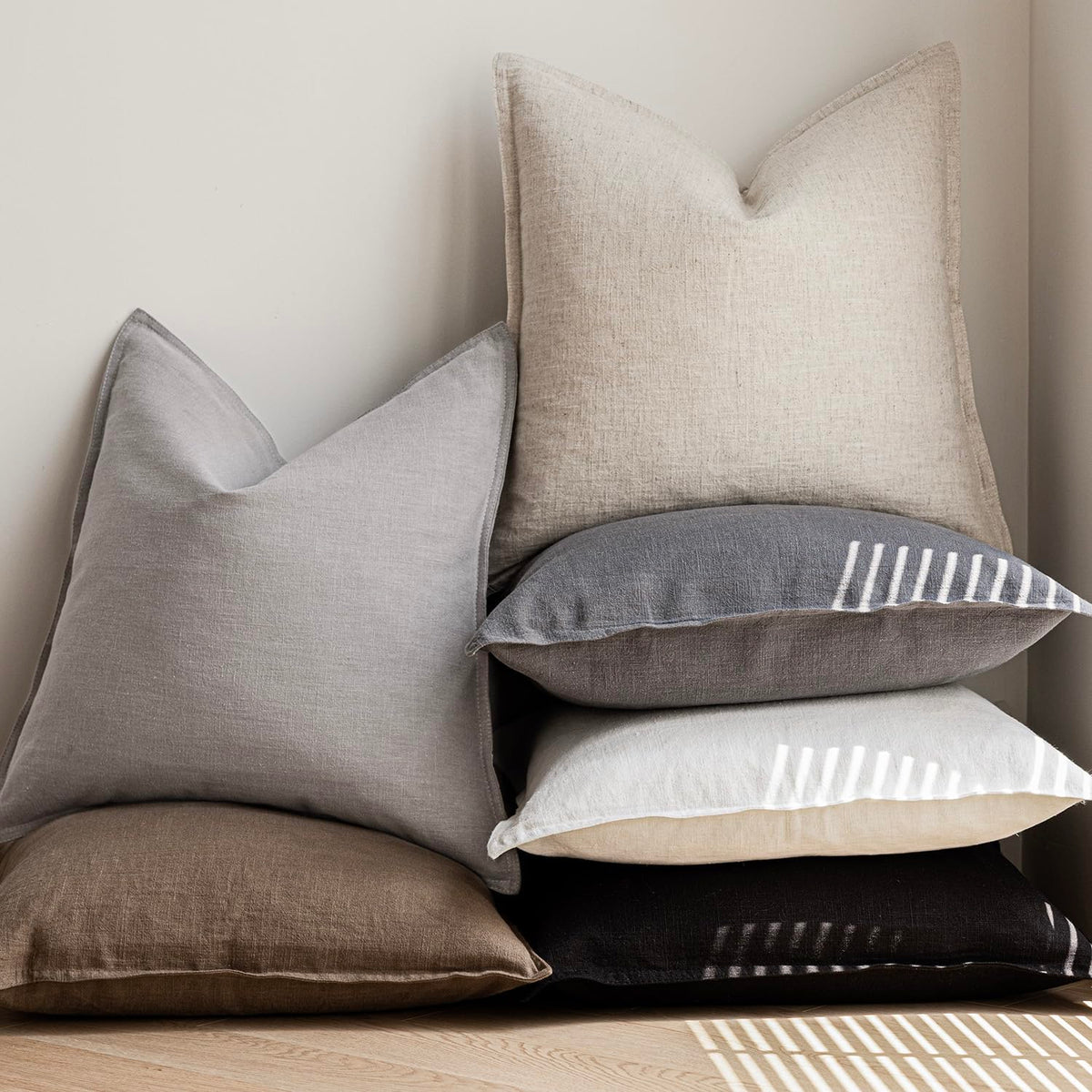 Foindtower easy care pillow cover machine washable in gentle cycle.