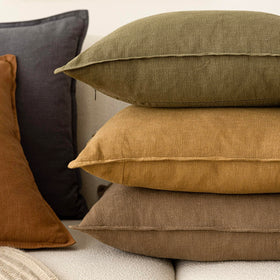 Foindtower pillow cover suitable for indoor and outdoor decor.