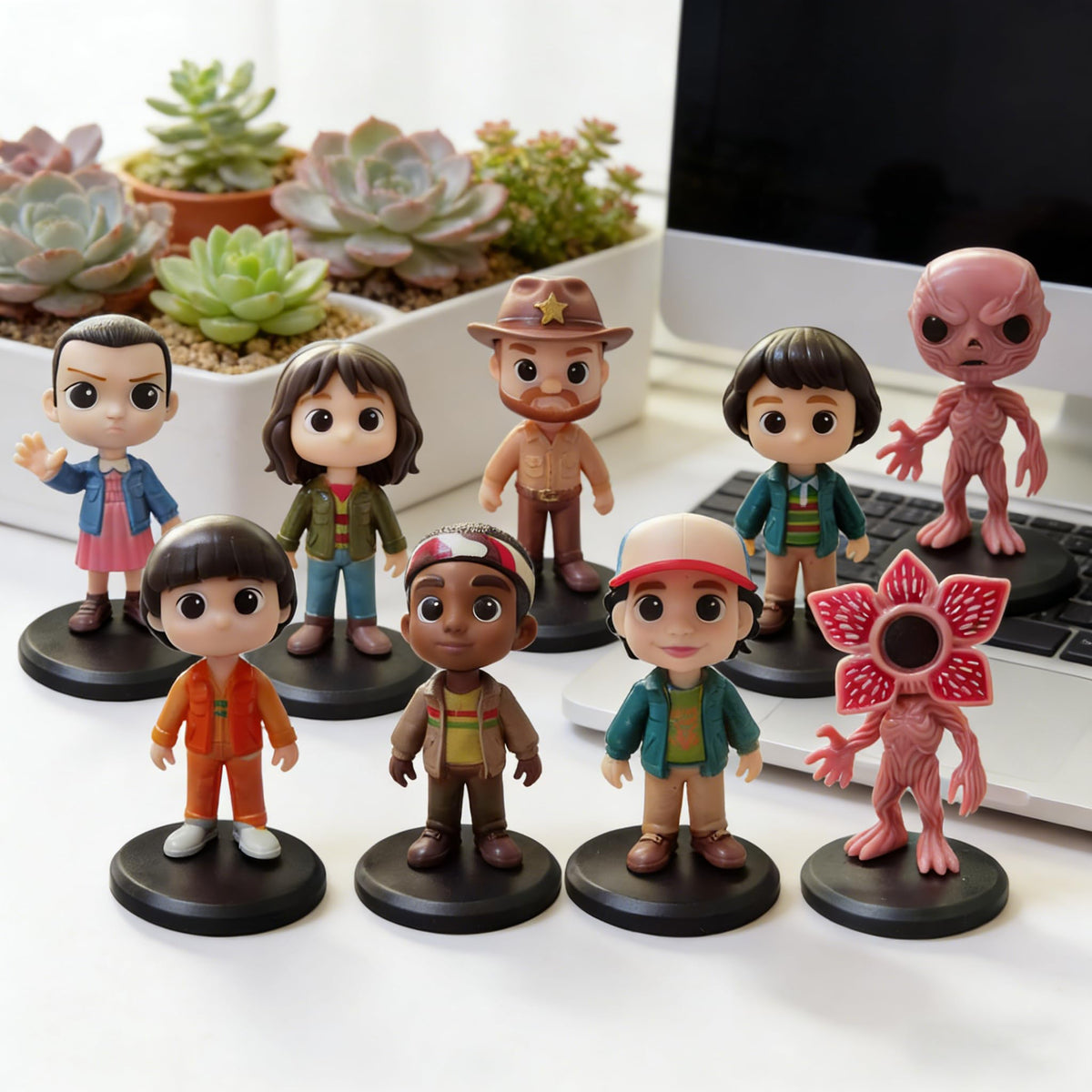 Fomuson Stranger figure gift-ready packaging ideal for gifting.